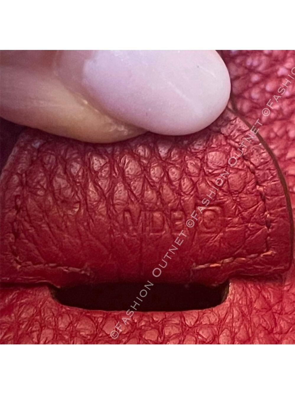 Hermés Evelyne III 29 PM in Rouge Garance Clemence Leather Red Crossbody Bag - Picture 3 of 16